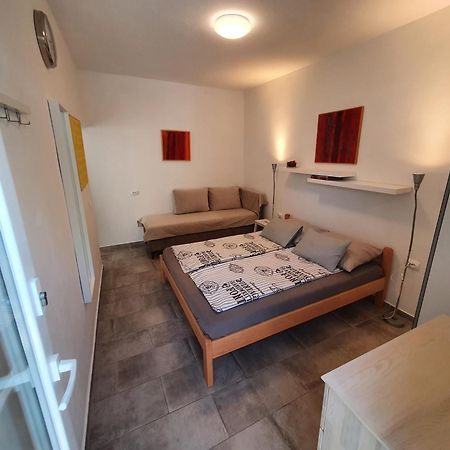 Draga Bašćanska Relax House Rosemary 아파트 외부 사진